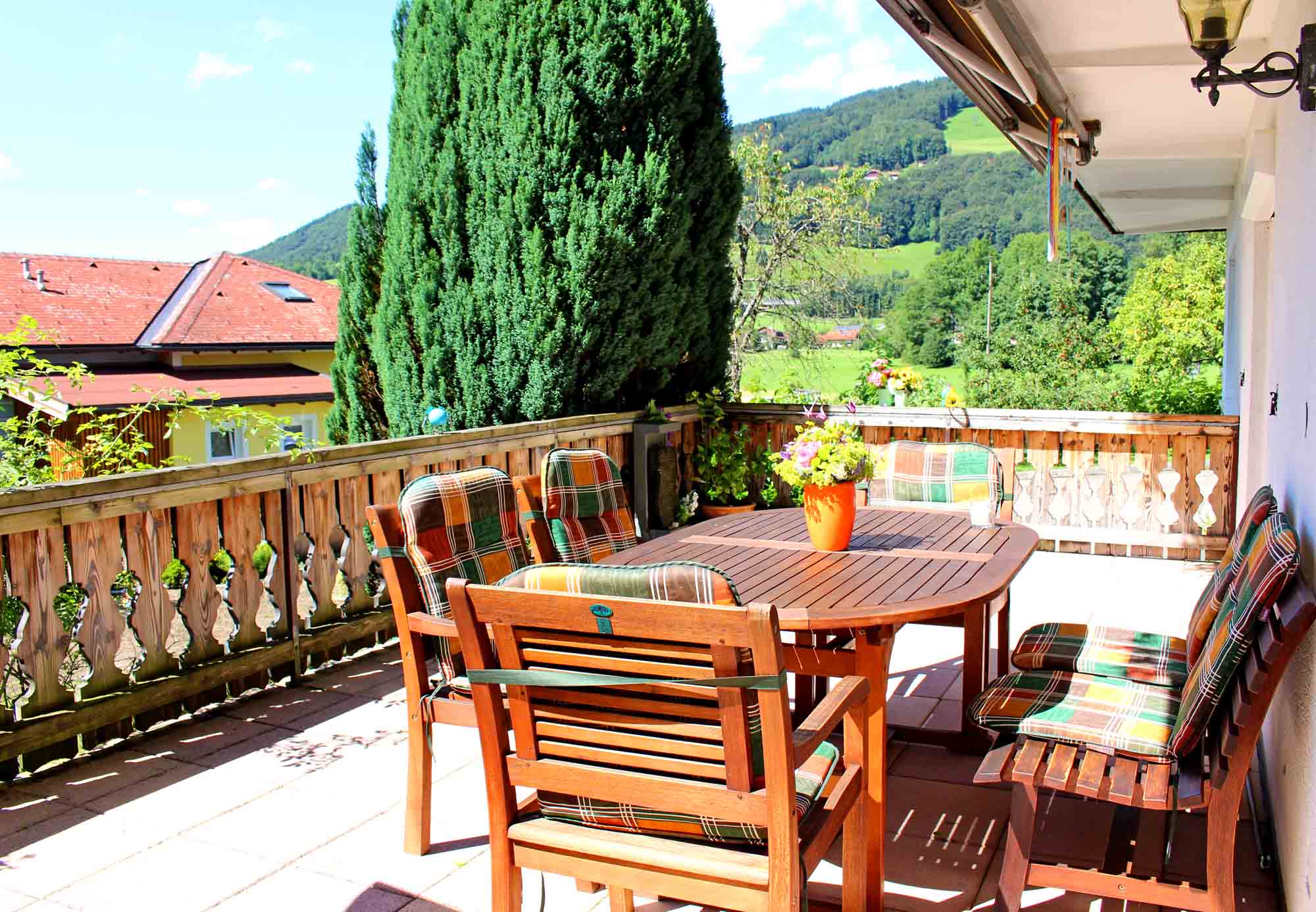 Ihre Terrasse mit Nordblick Hundeurlaub am See Ferienwohnung